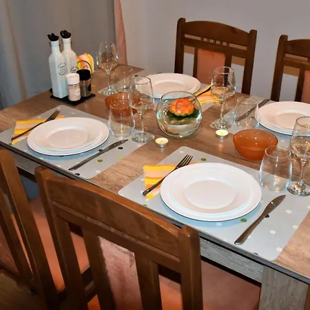 Aglaya 2 Apartment