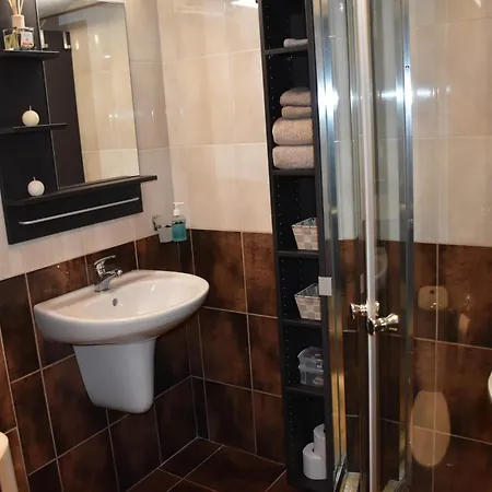 Aglaya 2 Apartment
