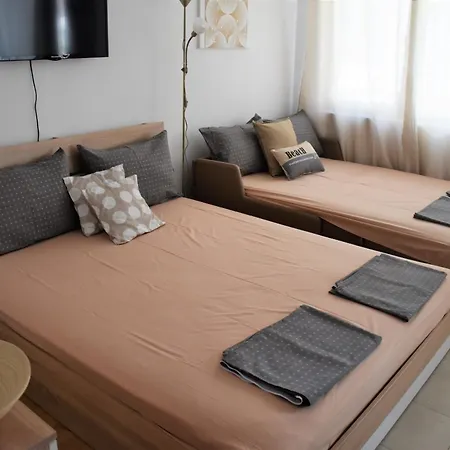 Aglaya 2 * Pomorie